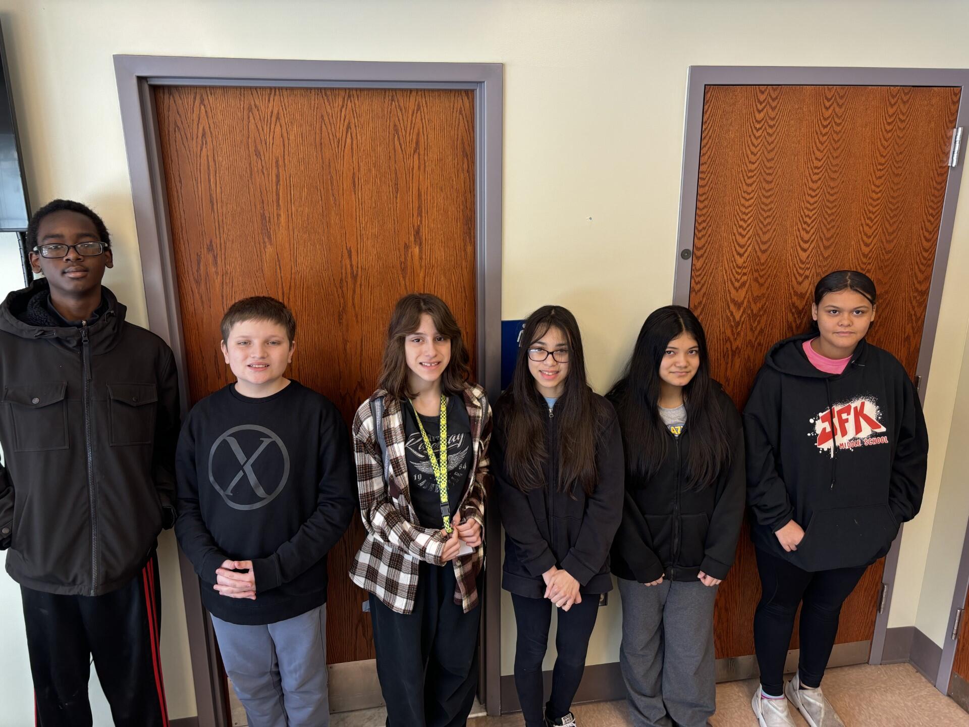 Foto de los alumnos del mes de diciembre de 2023 del 7º grado del JFK